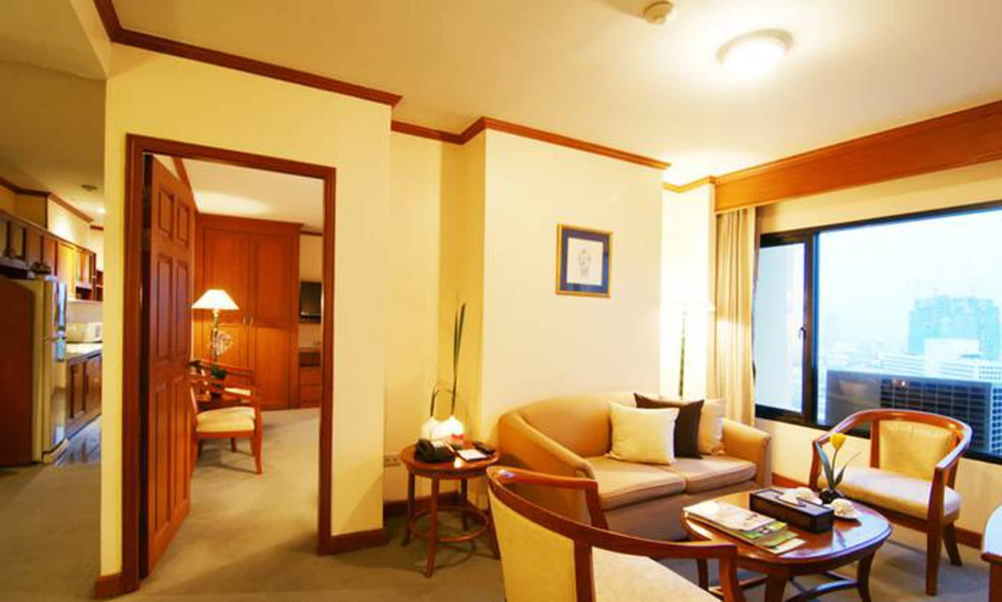 Grand Diamond Suites Hotel Bangkok Dış mekan fotoğraf