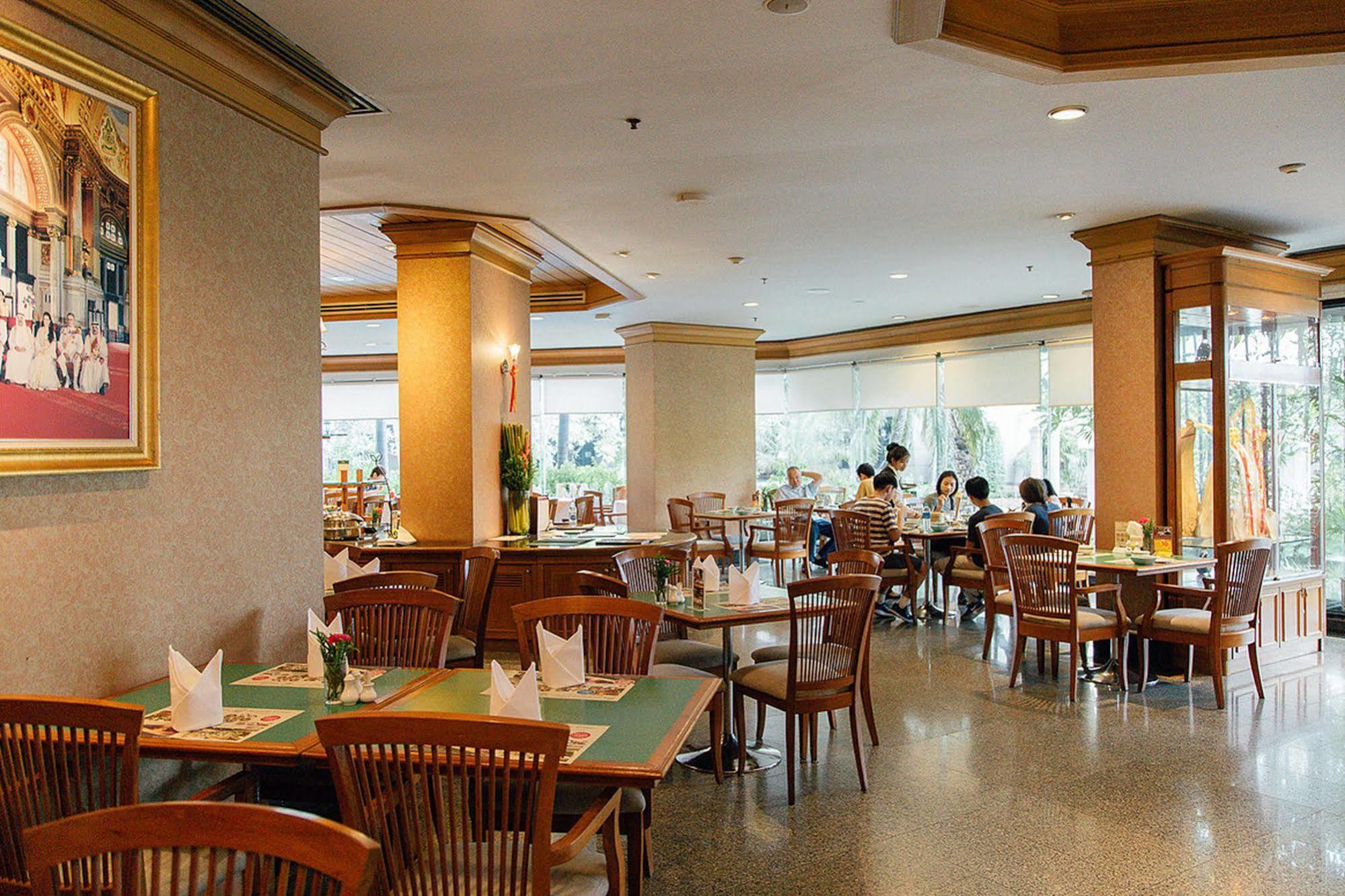 Grand Diamond Suites Hotel Bangkok Dış mekan fotoğraf